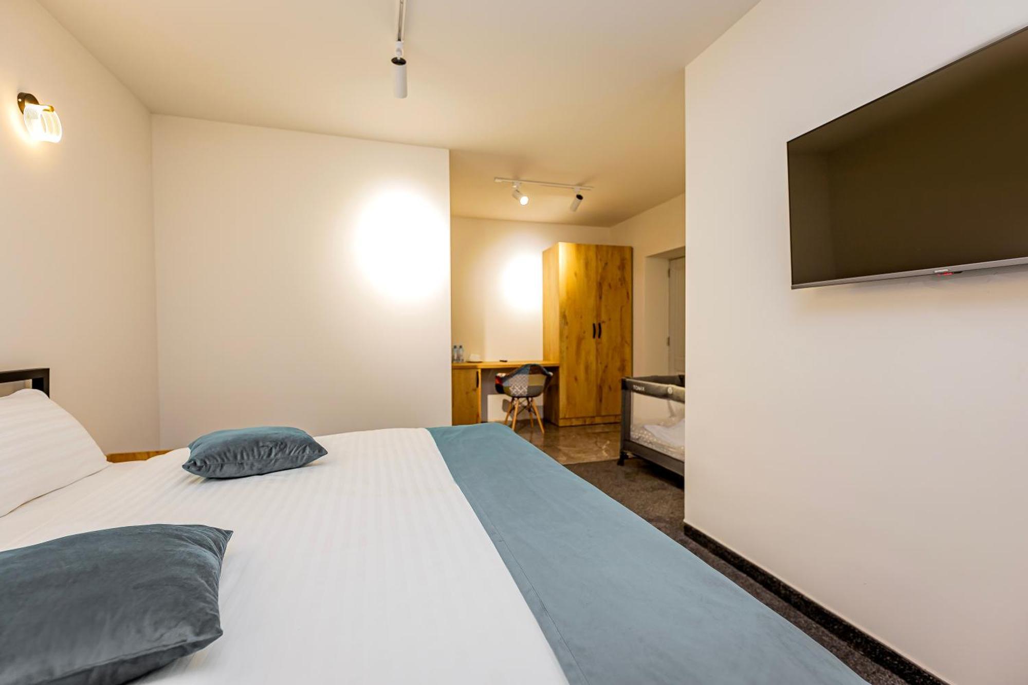 Taniqinn Dilijan Hotel المظهر الخارجي الصورة