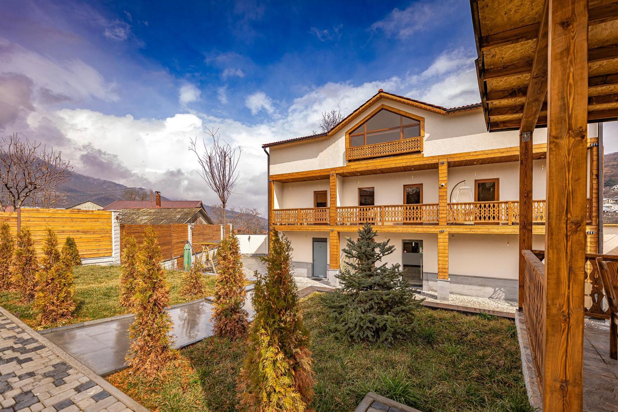 Taniqinn Dilijan Hotel المظهر الخارجي الصورة